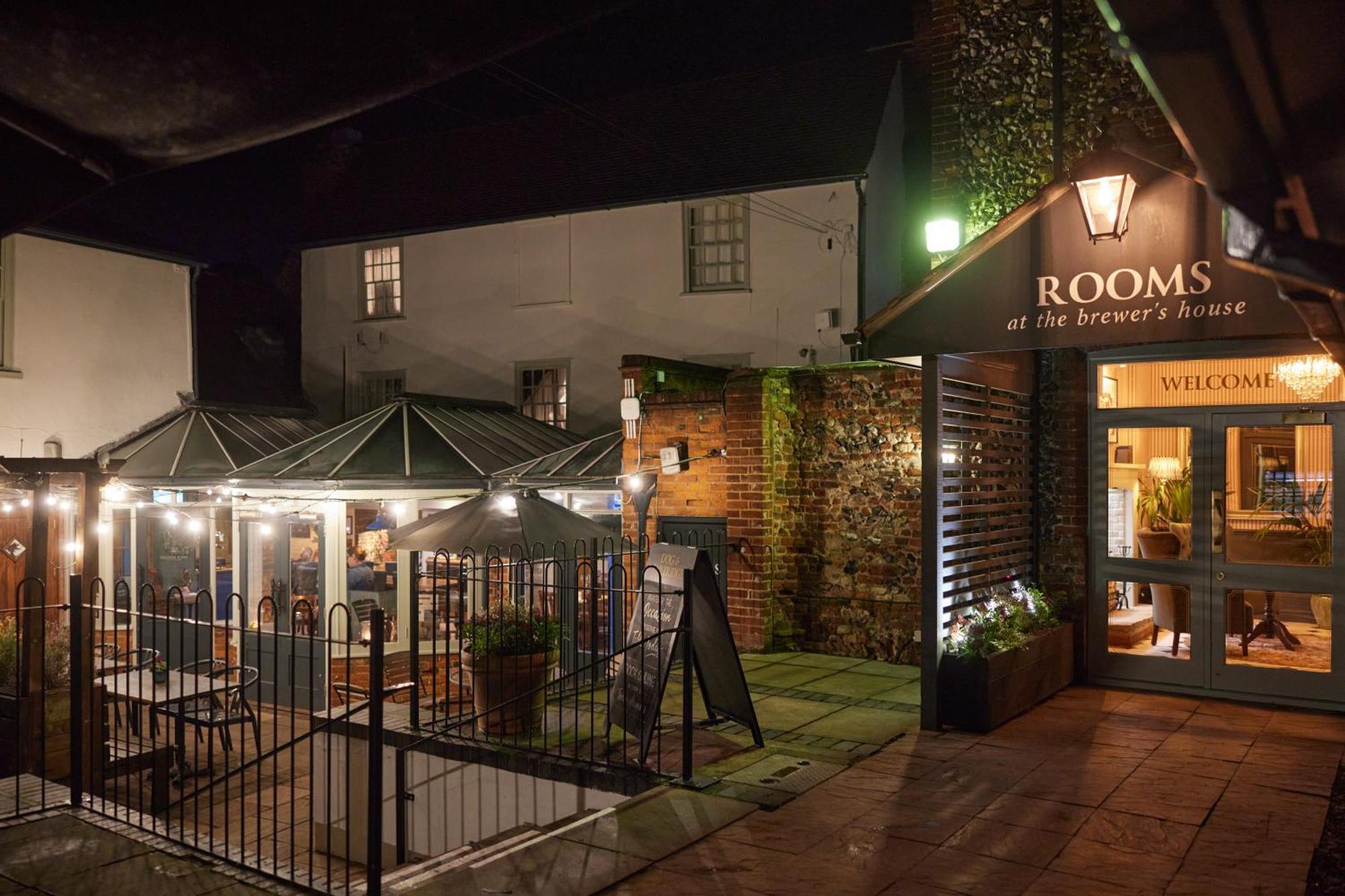Dog And Partridge By Greene King Inns Bury St. Edmunds エクステリア 写真